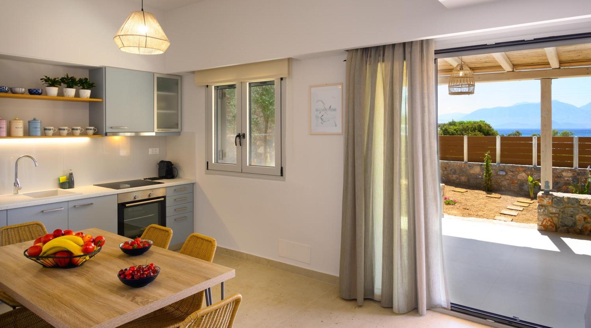Apartment Nisos By The